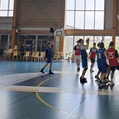 Die Ochtruper Mannschaft beim Hallenturnier der Basketballer