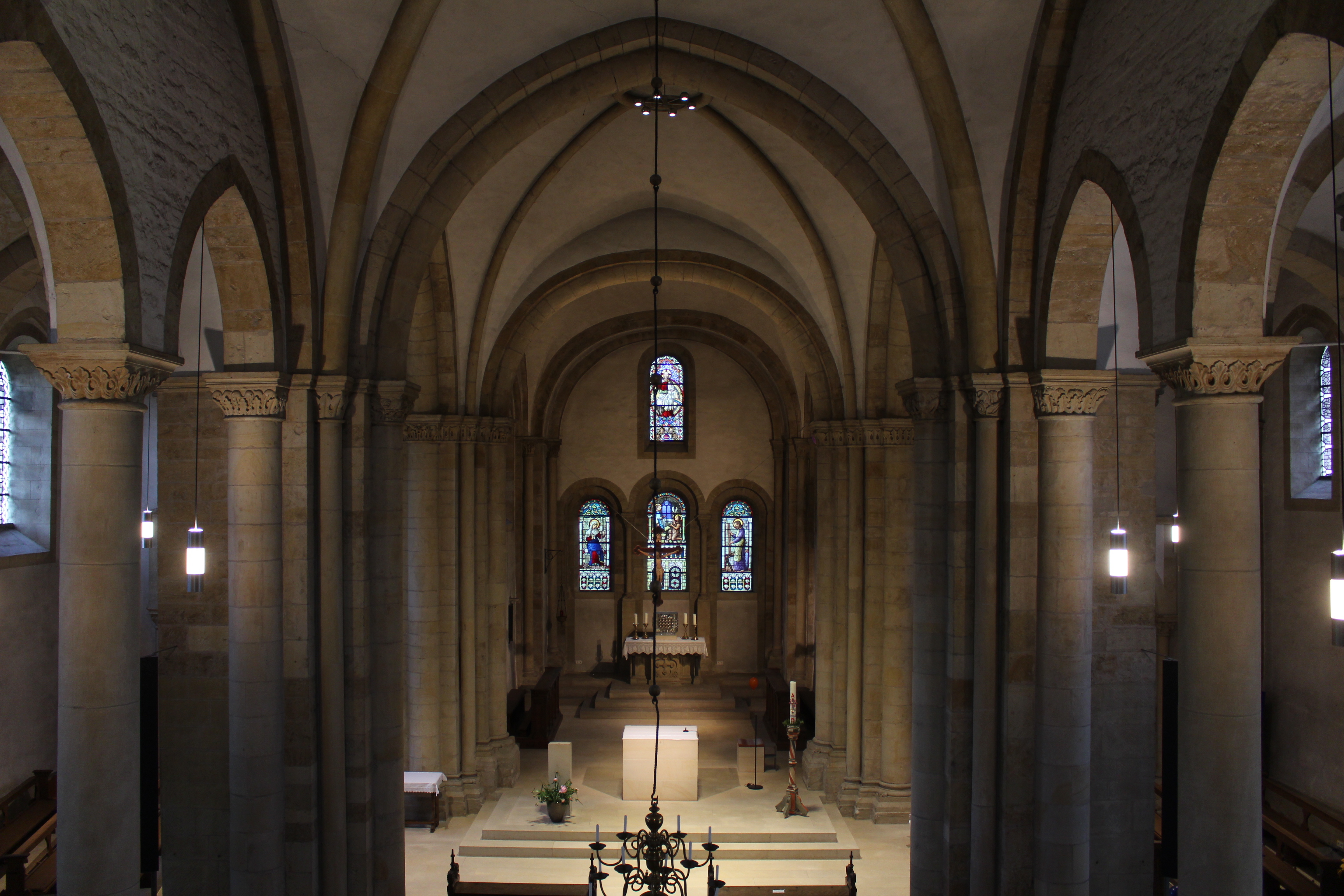 Blick von der Orgelempore ins Hauptschiff der Langenhorster Stiftskirche