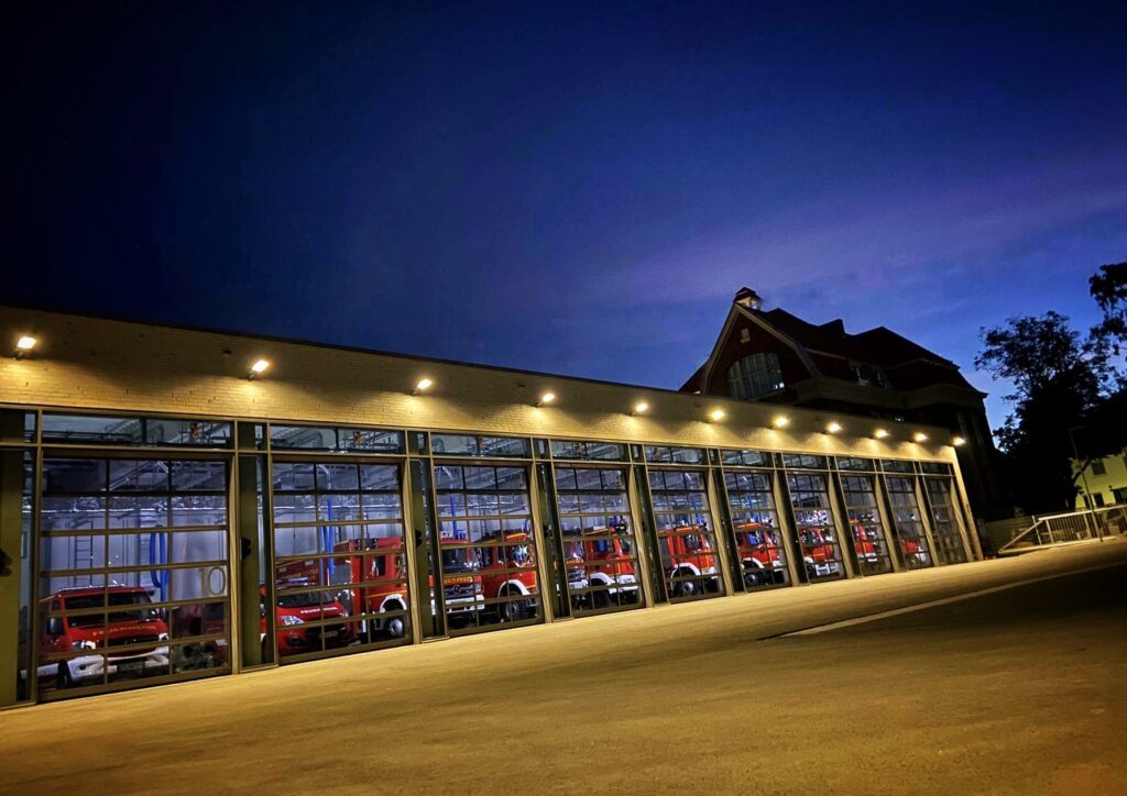 Sie sehen: Die neue Fahrzeughalle der Feuerwache Ochtrup