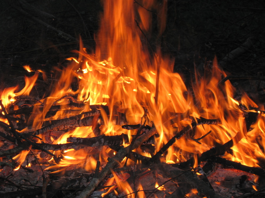 Offenes Feuer im Freien